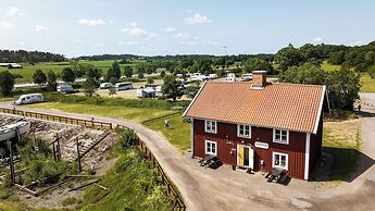 Skeppsdockans Camping & Vandrarhem
