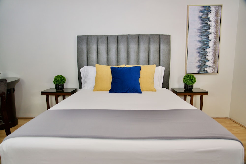 Rio Suites