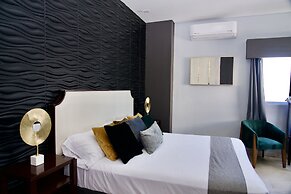 Rio Suites