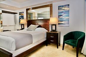 Rio Suites