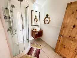 Maunga roa eco lodge