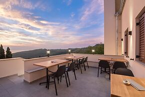 La Loggia Diffused Hotel