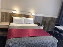 Wattle Tree Motel