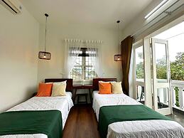 fullhouse hoian