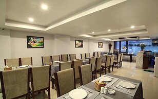Blue Pearl Hotel