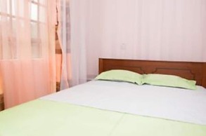 Distinctions Gardens Guest House