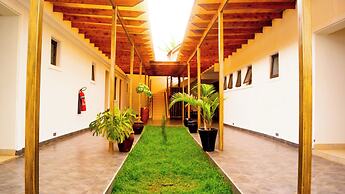Distinctions Gardens Guest House