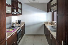 Luxury Staycation - The Residences Tower