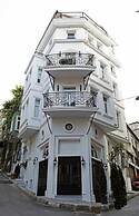 The White Swan Suites Beyoglu