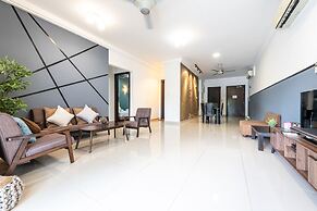 Spacious Three Bedroom Condo Cyberjaya