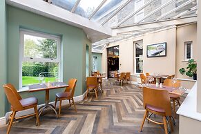 Windermere Manor Hotel