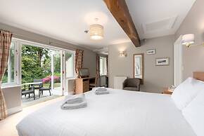 Windermere Manor Hotel