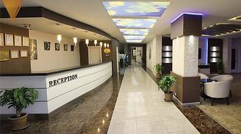 Otel Le Grand