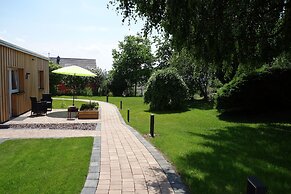 Race & Rest Apartments