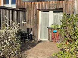 Race & Rest Apartments