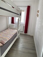 Race & Rest Apartments