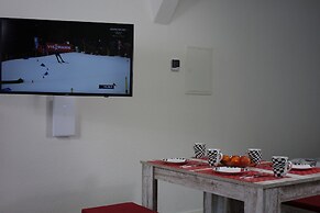 Race & Rest Apartments