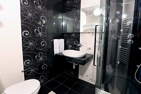 Ambiance Hotel