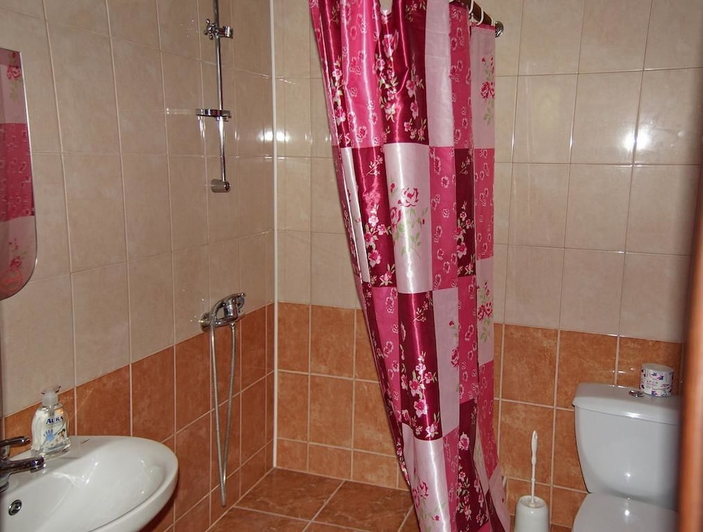 Tikhaya Gavan Guest House