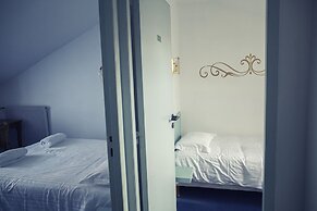 The Old Hotel Ravel