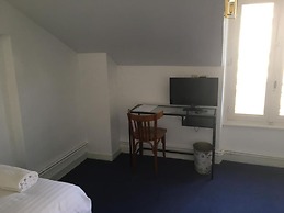 The Old Hotel Ravel