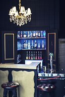 The Old Hotel Ravel