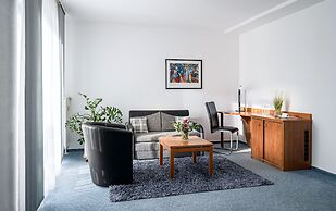 Sunibel Inn Hotel