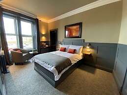 Irvine Guest House