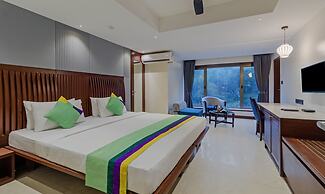 Treebo Regency - Bund Garden, Dhole Patil Road
