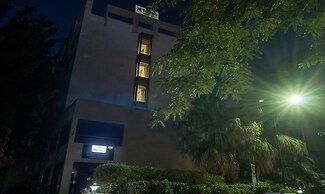 Treebo Regency - Bund Garden, Dhole Patil Road