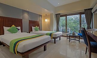 Treebo Regency - Bund Garden, Dhole Patil Road