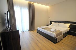 Hotel Strora