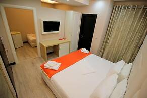 Hotel Strora