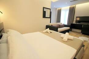 Hotel Strora