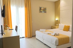 Hotel Strora