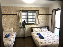 KY Apartment Tsubokawa Naha
