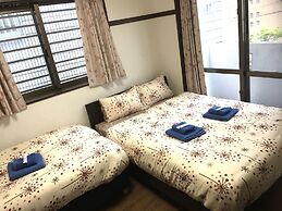 KY Apartment Tsubokawa Naha