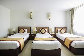 Luxe Hotel