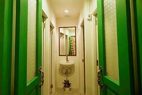 Ratana Boutique Hostel
