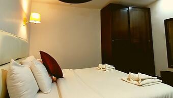 Assaraya Hotel