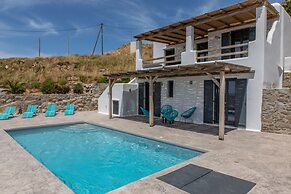 Mikri Villas