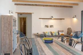 Mikri Villas