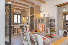 Mikri Villas