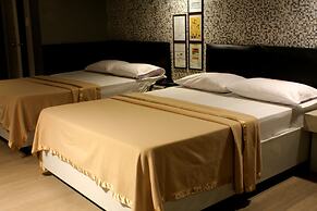 New Winston Hotel