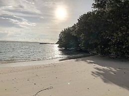Veli Beach Inn