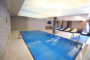Bal Otel