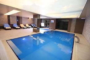 Bal Otel