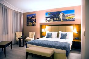 Xenon Hotel & SPA
