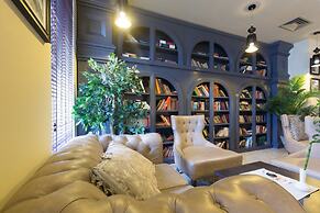Xenon Hotel & SPA