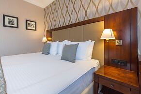 Xenon Hotel & SPA